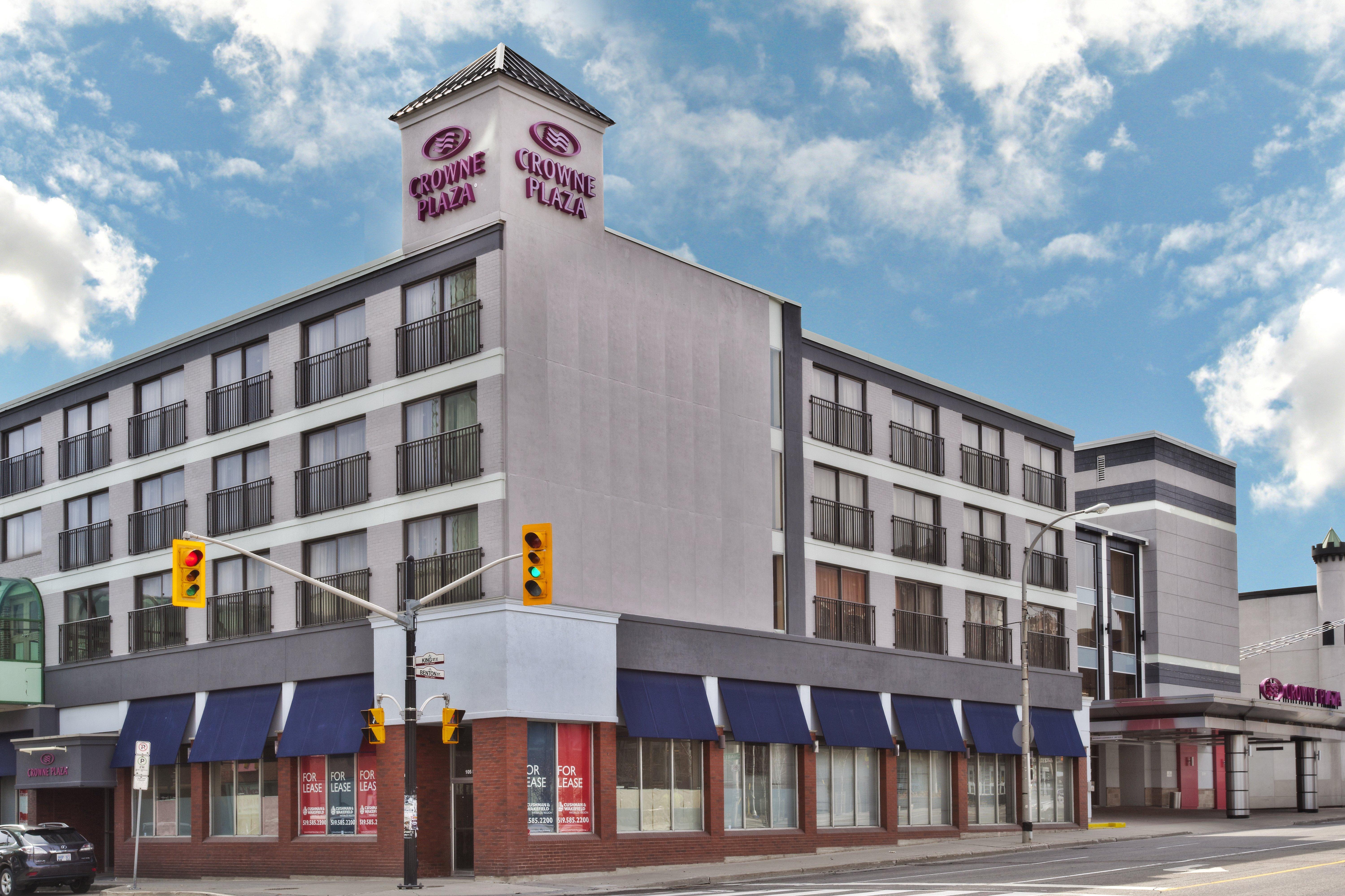 Crowne Plaza Kitchener-Waterloo By Ihg Hotel Exterior photo